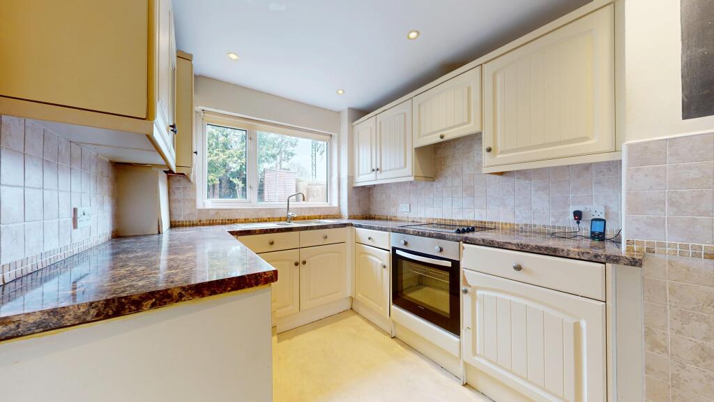 Aberteifi Close, Gabalfa, Cardiff  photo 4
