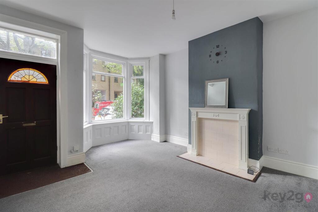 House in Sheffield, Steel Bank, Crookes - View 2