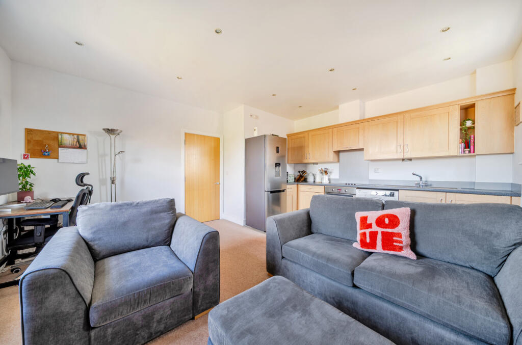 Apartment in Knowle, Tapnage, Wickham - View 4