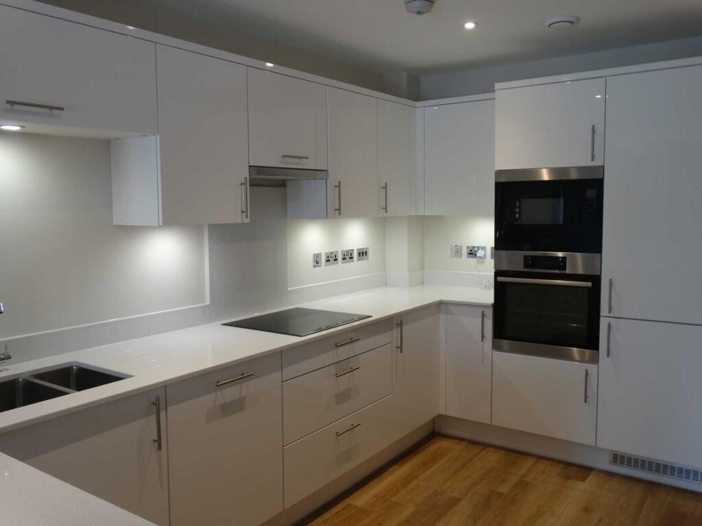 Apartment in Portsmouth - View 4