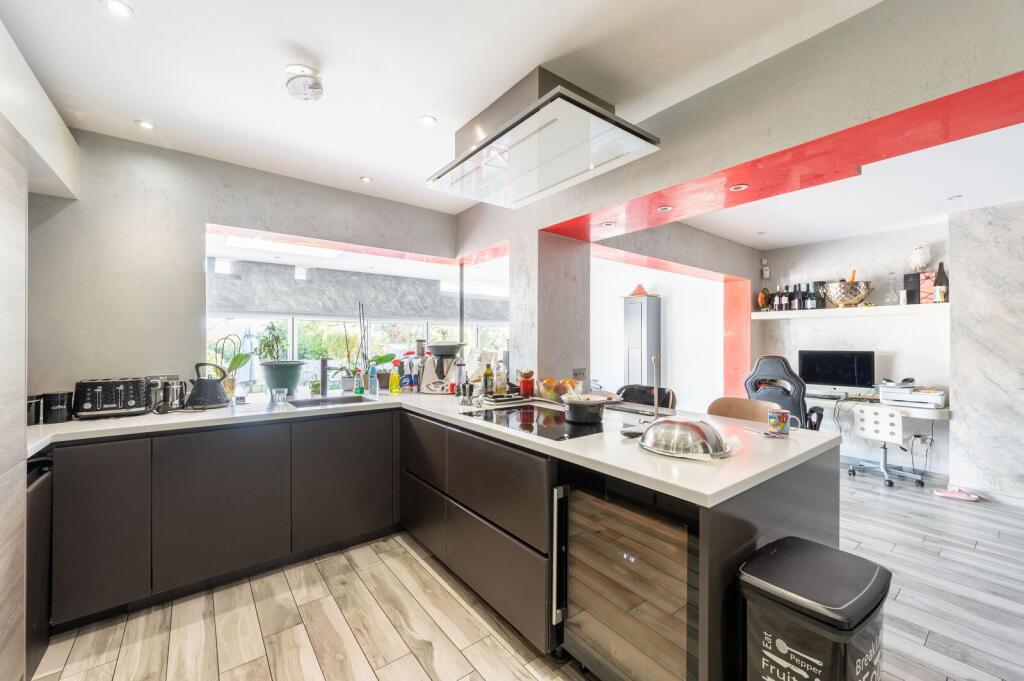 House in London - View 4