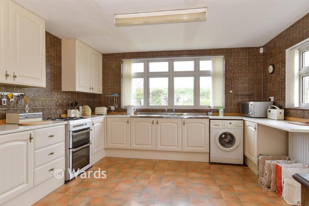 House in London - View 3