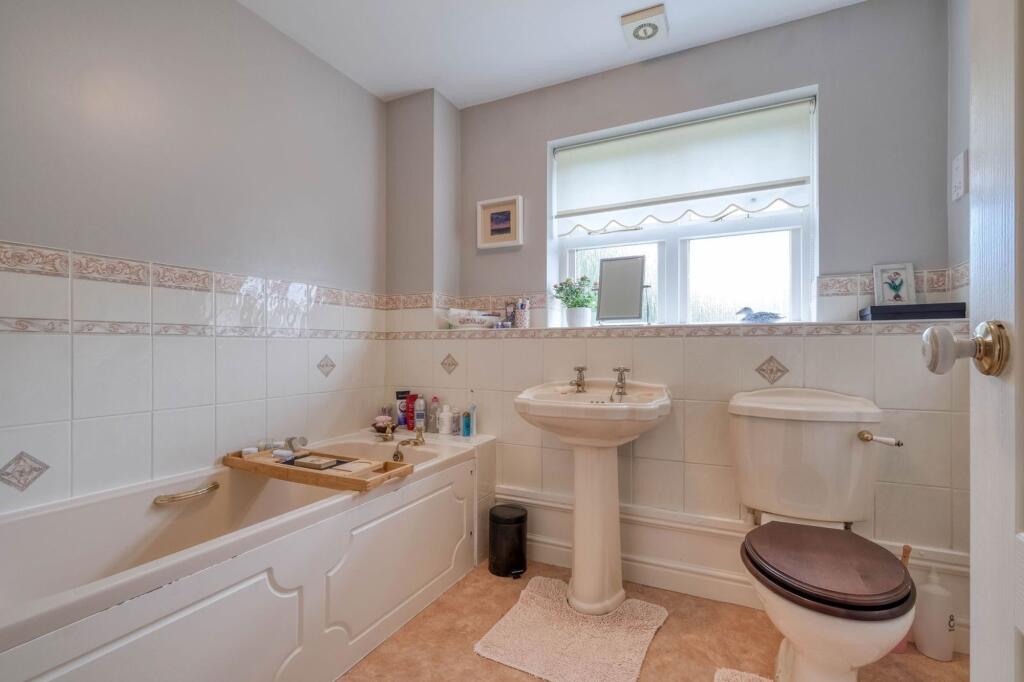 Additional image 16 of Whitford Gardens, Bromsgrove, B61