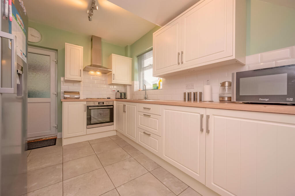 House in Desborough, North Northamptonshire - View 4