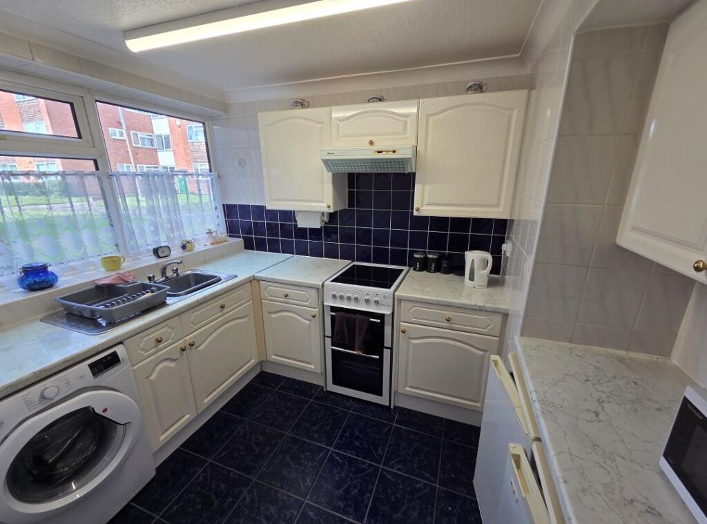 Additional image 4 of 25 Ambury Way, Great Barr, Birmingham, West Midlands, B43 5JH