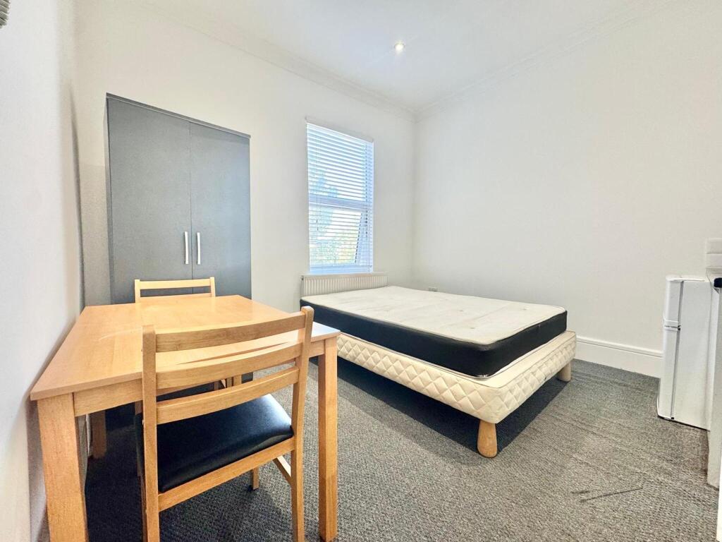 Main image of property: East Dulwich Grove SE22