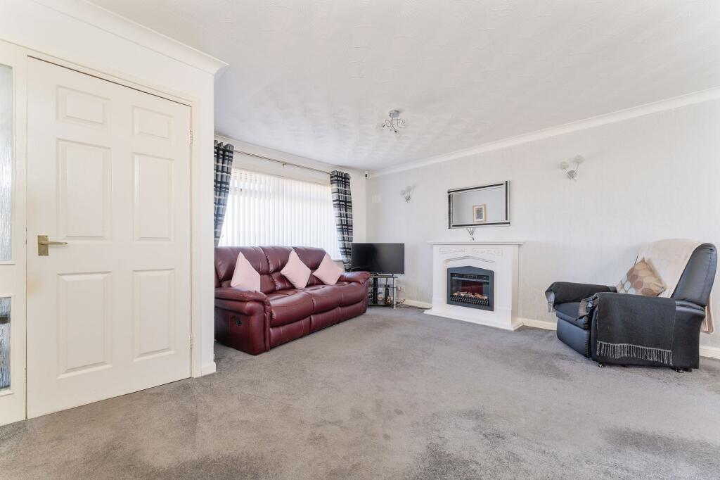 House in Glenmavis, Burnfoot - View 5