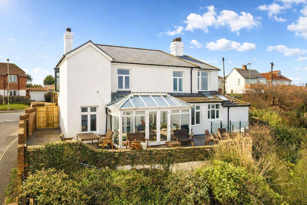 Main image of property: Hill Head Road, Hill Head, PO14
