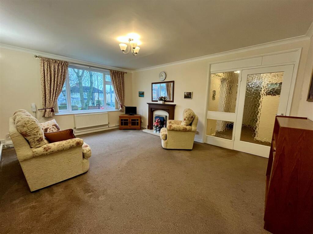 Minster Court, Holderness Road, Hull photo 2