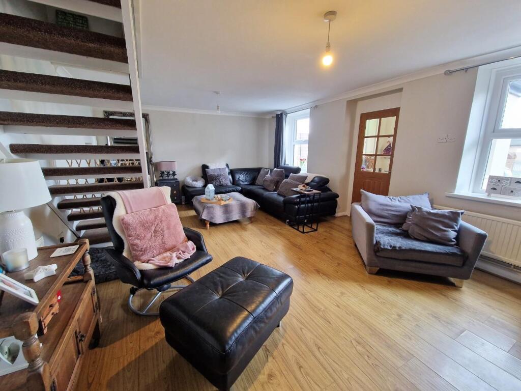 House in Pencoed - More