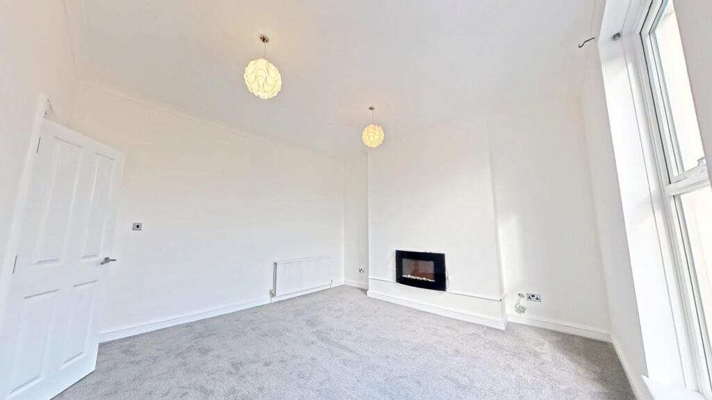 Apartment in Canterbury - View 4