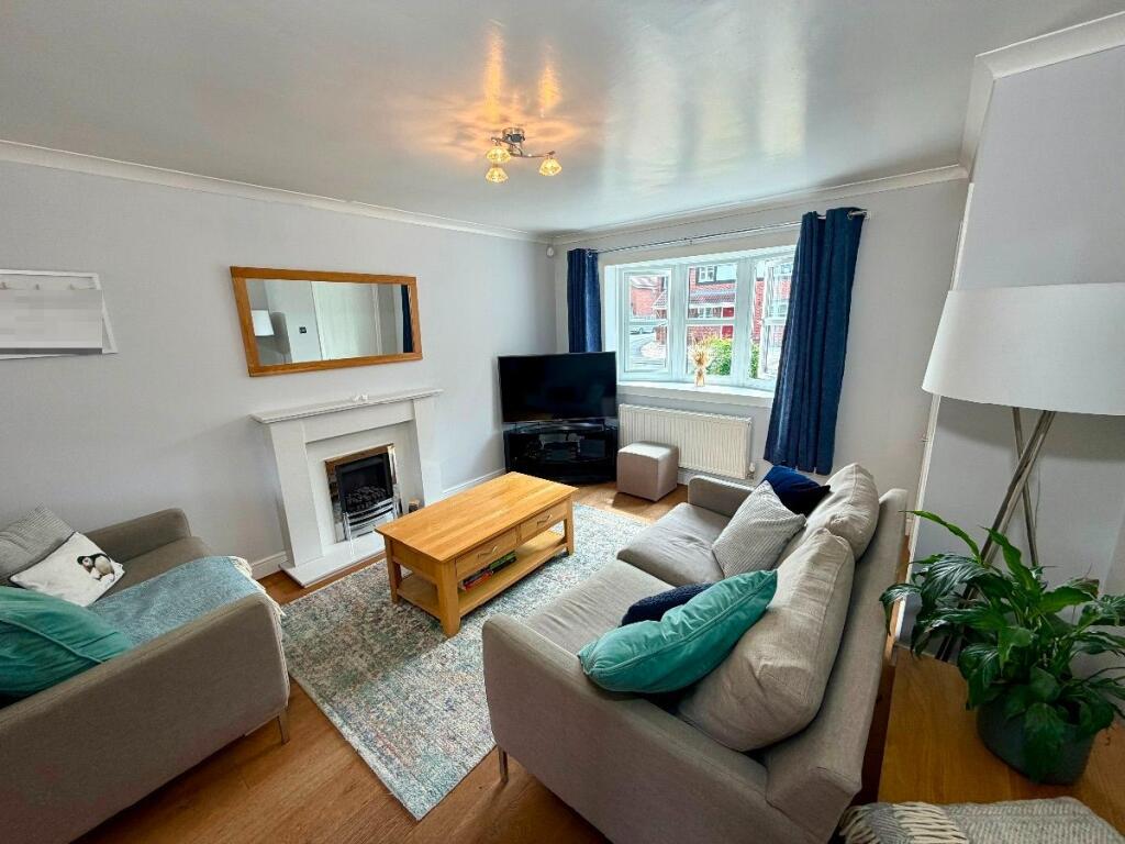 House in Warrington, Fearnhead, Poulton-with-Fearnhead - View 3
