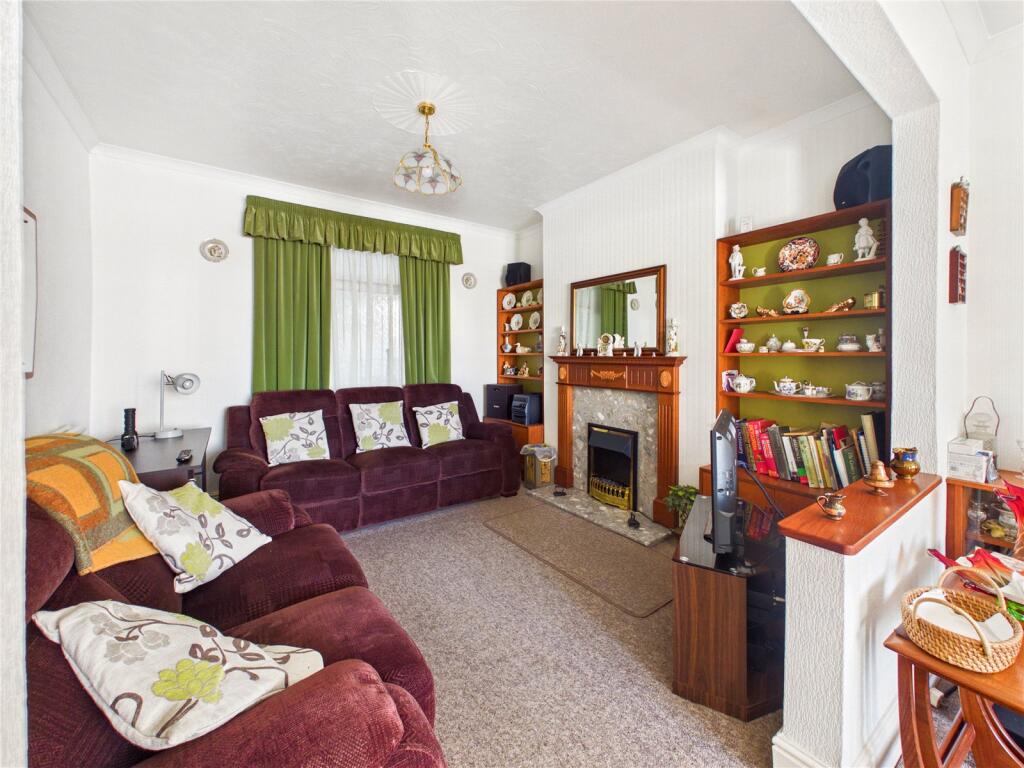 House in Milford Haven, Pembrokeshire - View 5