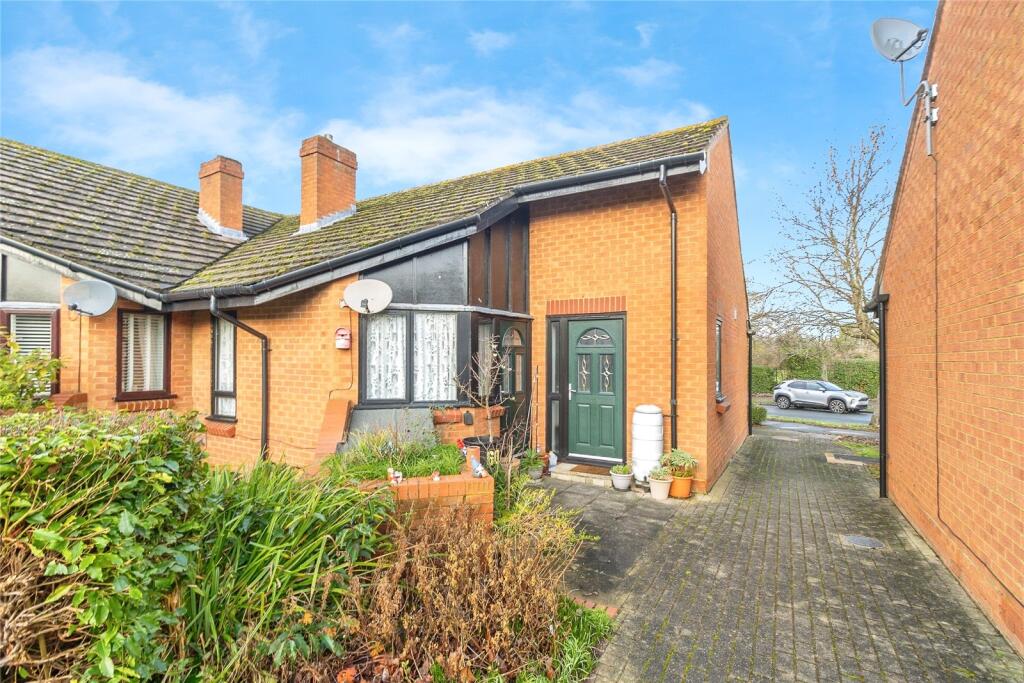 Main image of property: Broadway Avenue, Giffard Park, Milton Keynes, Buckinghamshire, MK14
