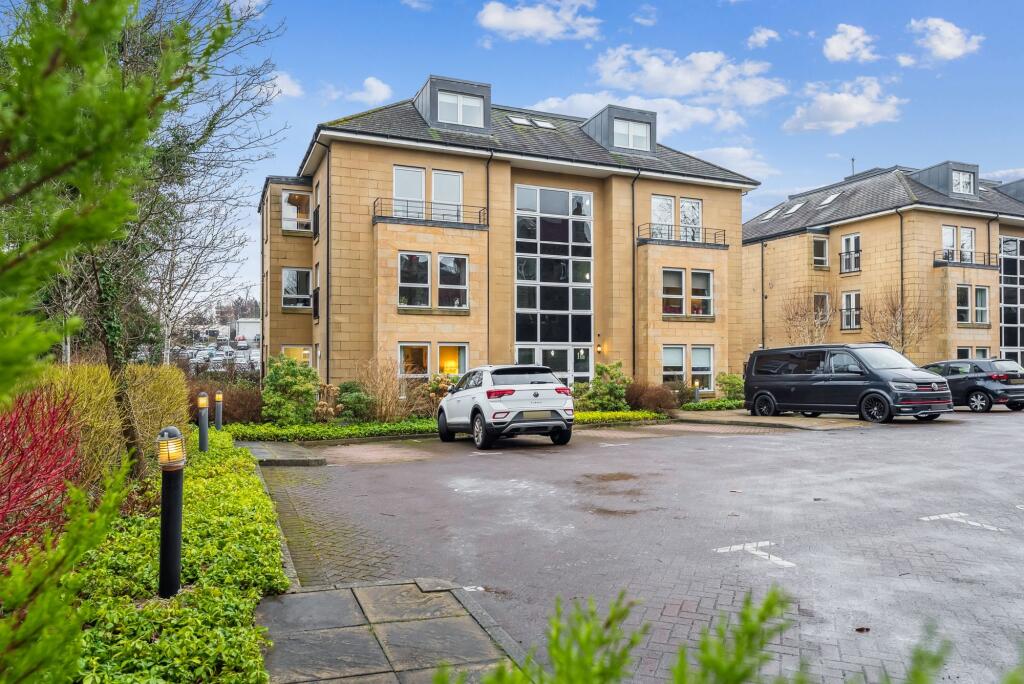 Main image of property: Whittingehame Drive, Flat 2/2, Kelvinside, Glasgow, G12 0XS