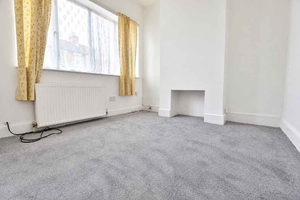 House in London - View 5