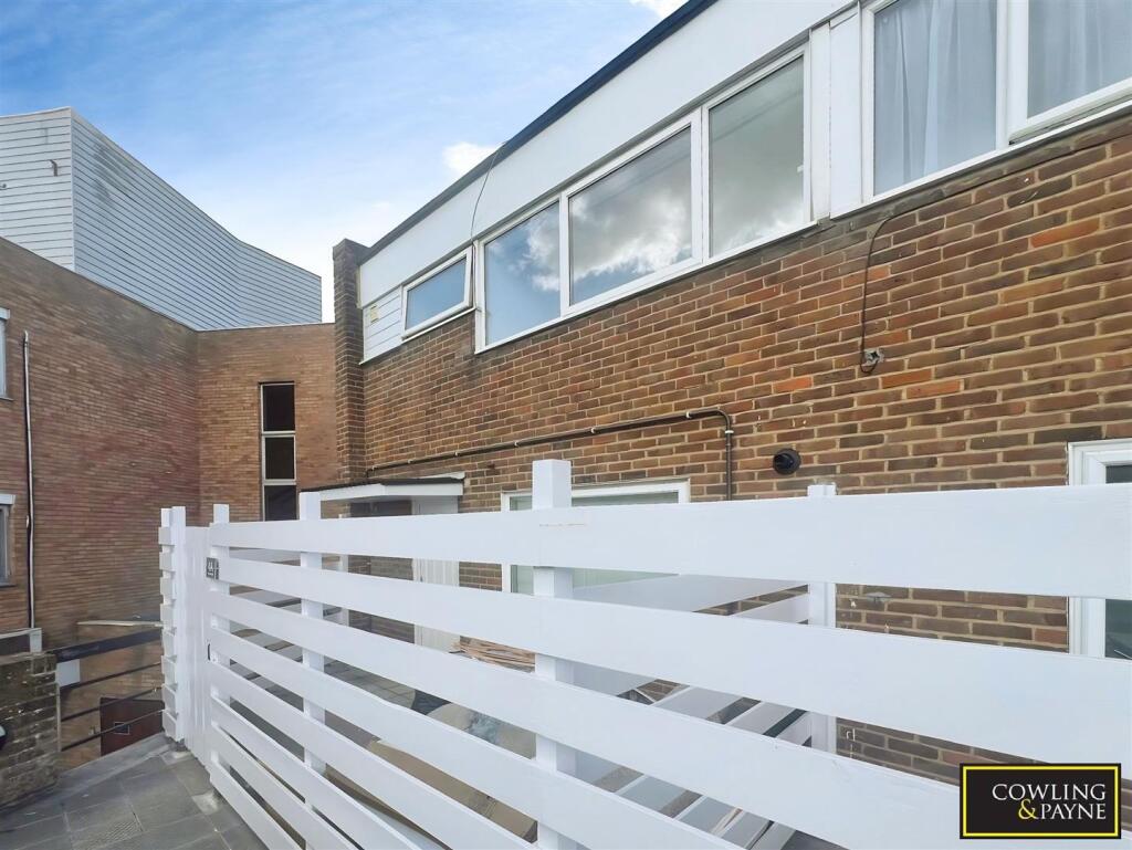 Main image of property: Runwell Road, Wickford, Essex