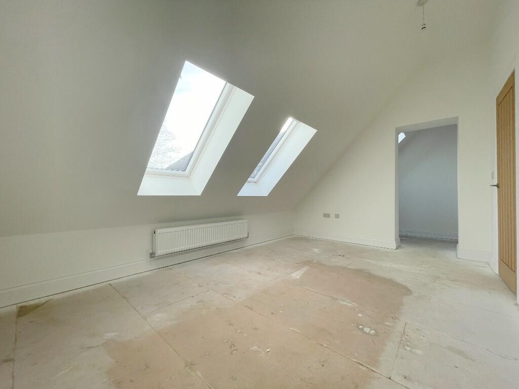 Spread Eagle Mews, WITHAM photo 4