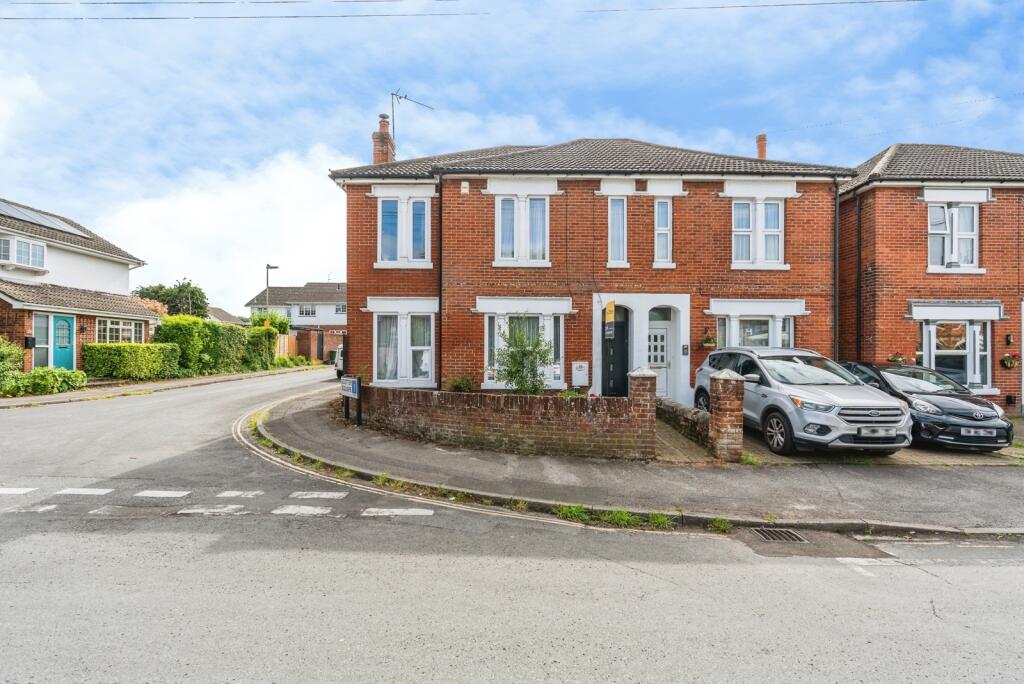 Main image of property: Scotter Road, Bishopstoke, Eastleigh, Hampshire, SO50