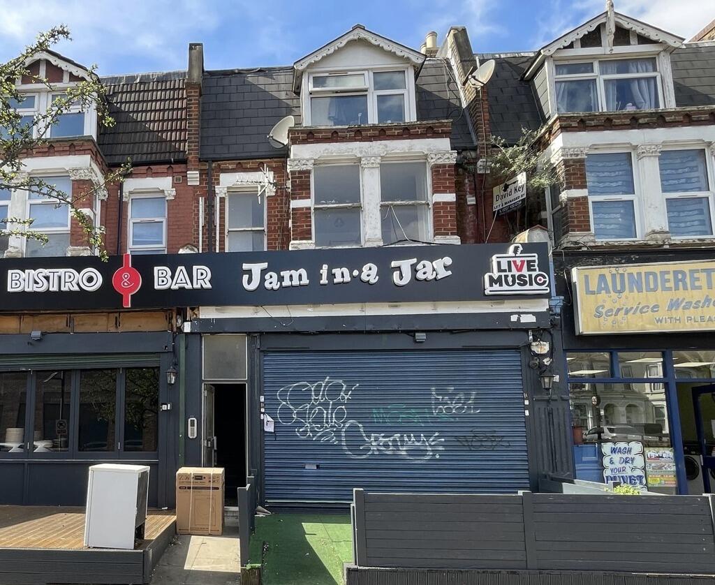 Main image of property: 601 Green Lanes, London, N8