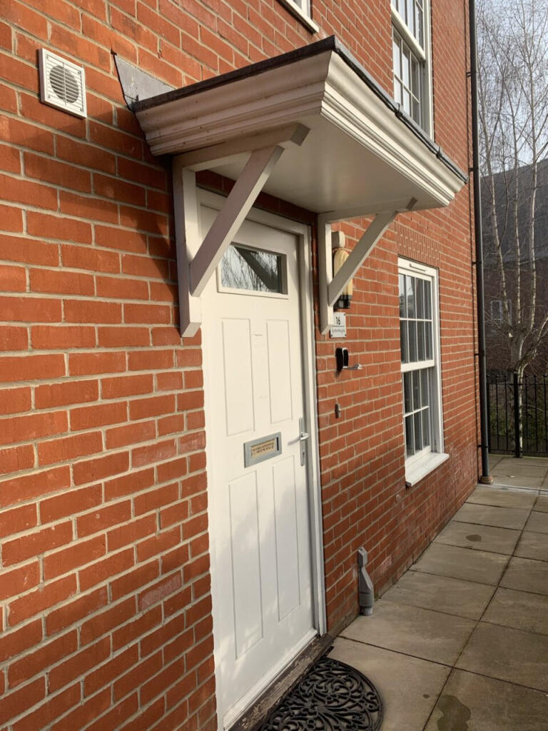 Main image of property: Sutton Heights, Old Maltings Approach, Woodbridge, Suffolk, IP12