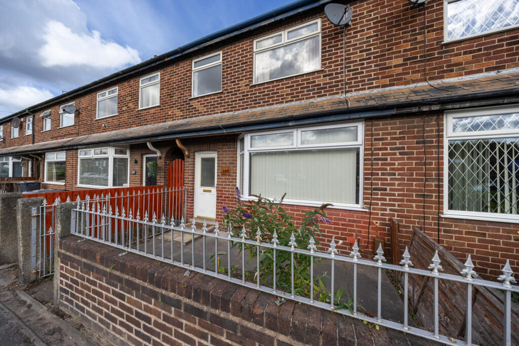 Main image of property: Thelwall Lane, Warrington, Cheshire, WA4