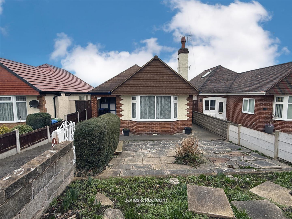 Main image of property: Fforddisa, Prestatyn