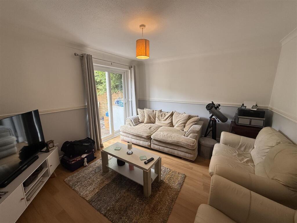 House in Hatfield, Nast Hyde - View 4