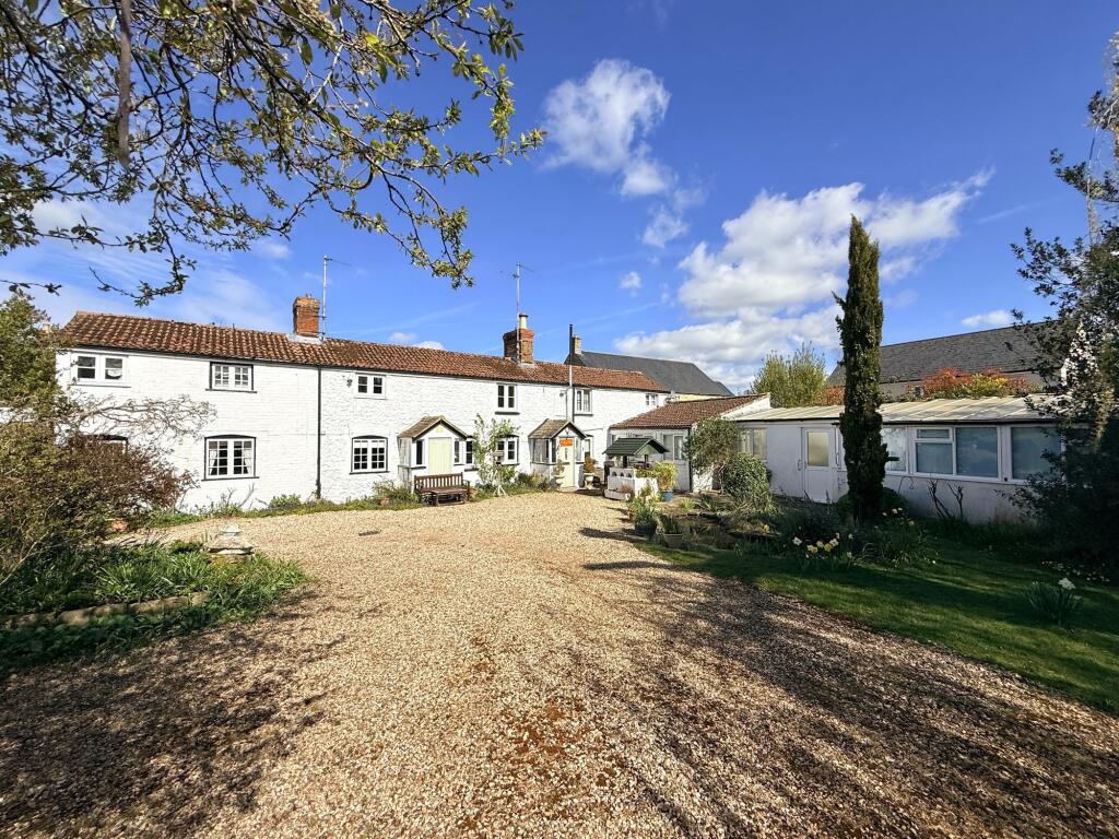 Main image of property: High Street, Shrivenham, SN6