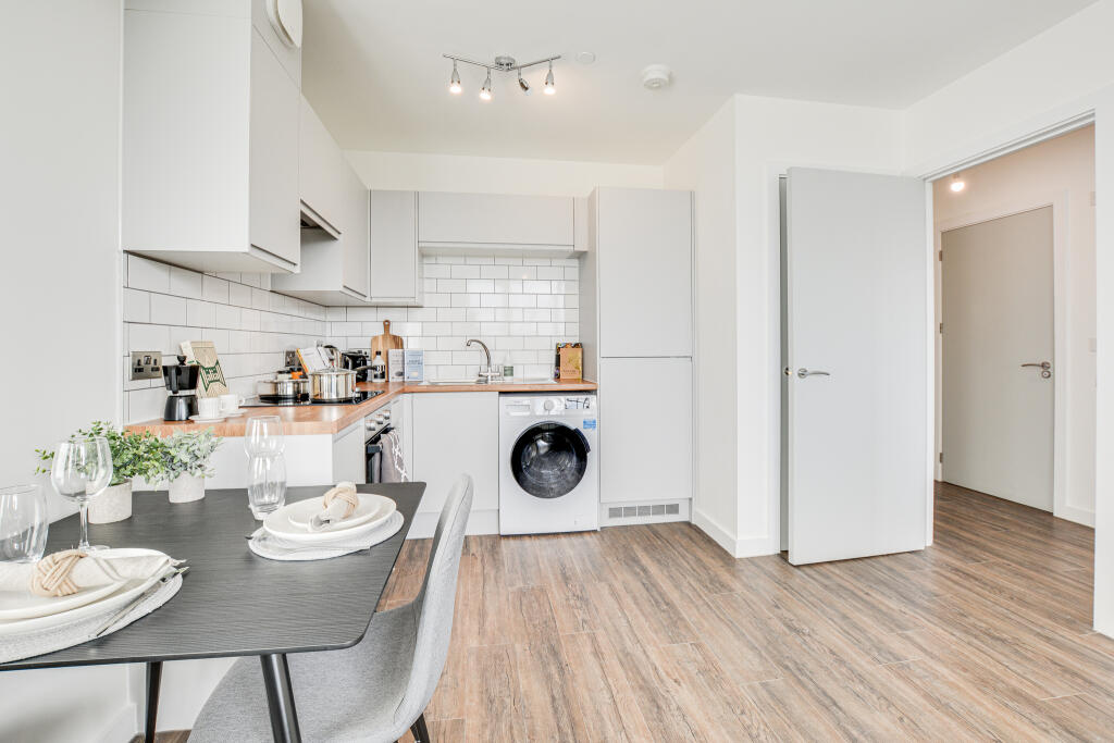Apartment in Manchester - View 3
