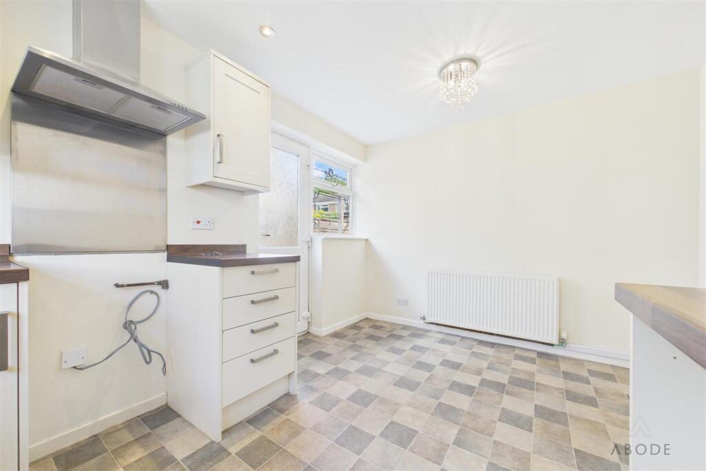House in Dudley, West Midlands - View 6