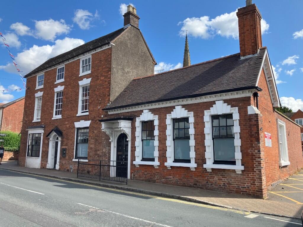 High Street, B46