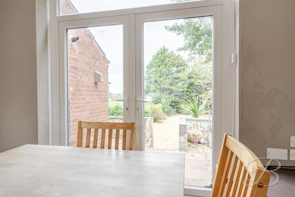House in Mansfield, Nottinghamshire - View 5
