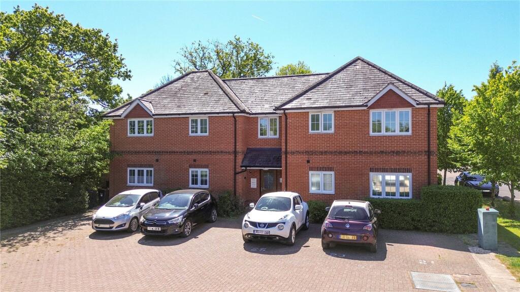 Blackberry Gardens, Winnersh, Wokingham, Berkshire, RG41, Berkshire