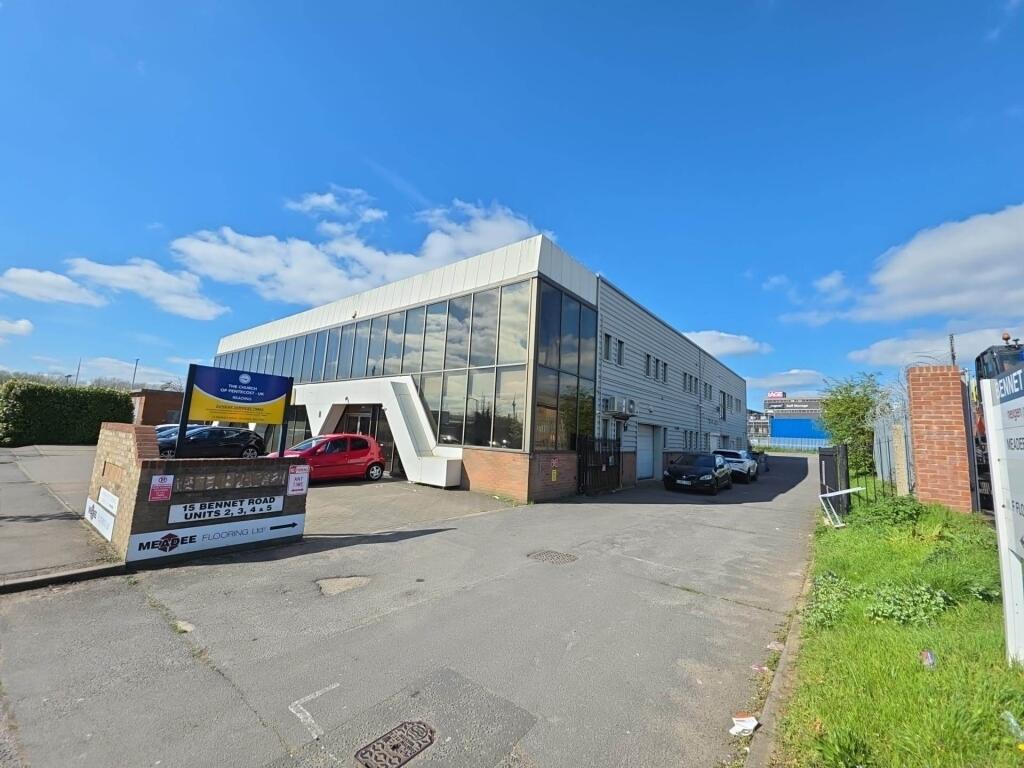 Main image of property: Bennet Road, Reading