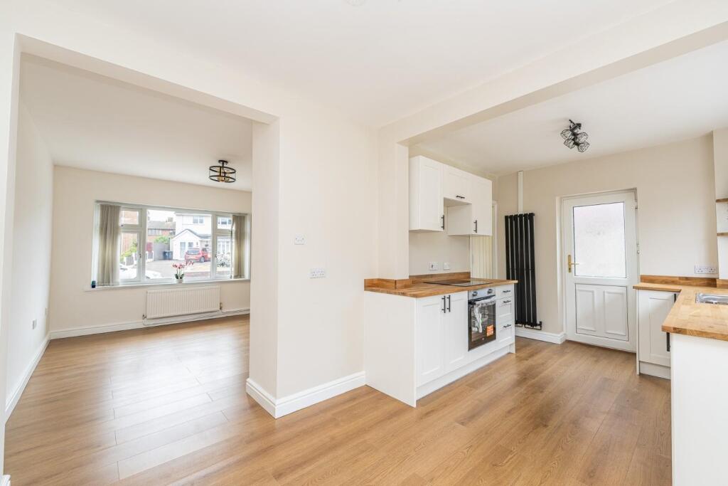 House in Walsall, Fishley - More