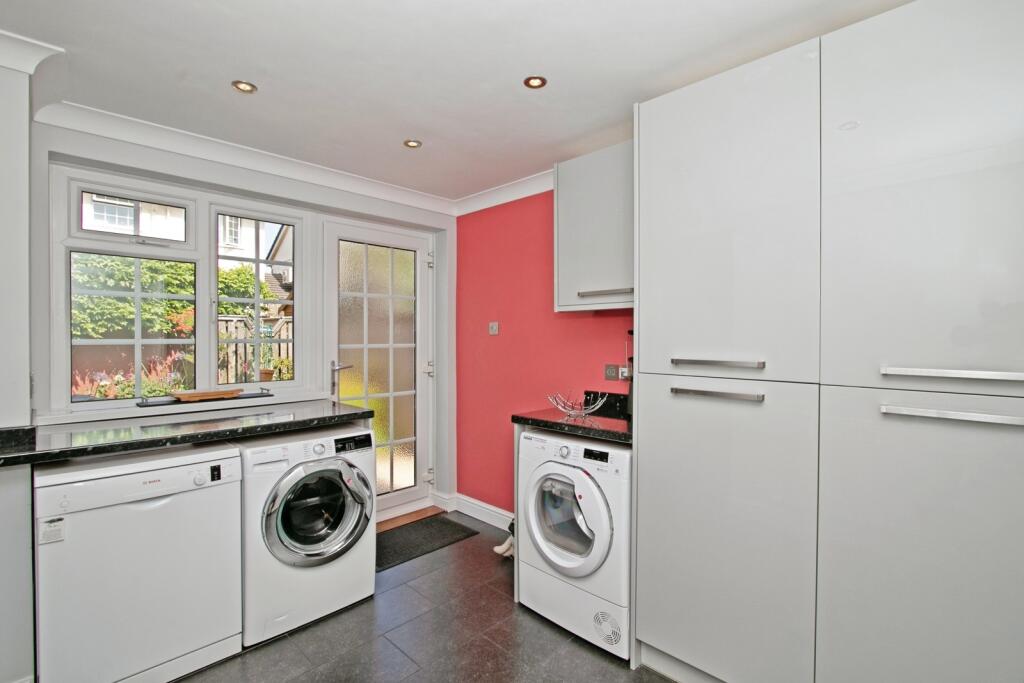 House in Truro - View 5