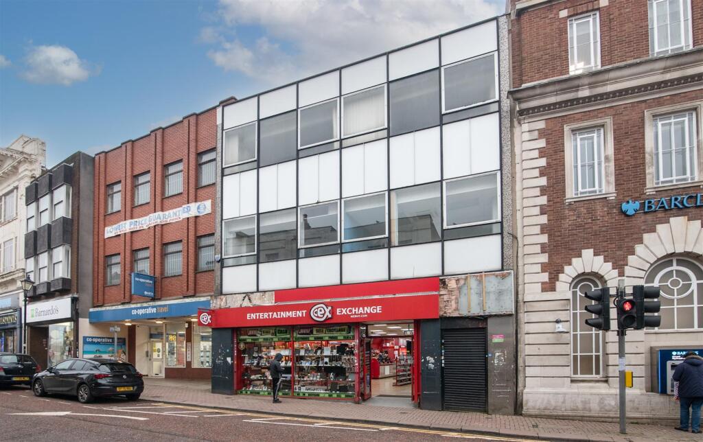 Main image of property: 46 High Street, Dudley, DY1 1PN