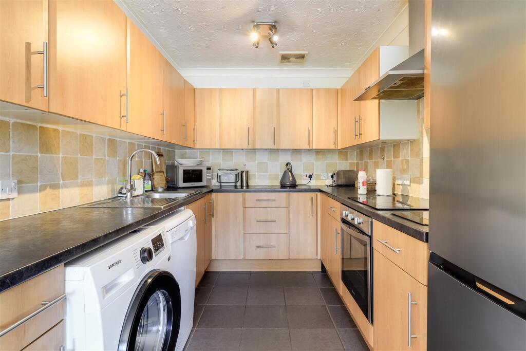 Property photo 8