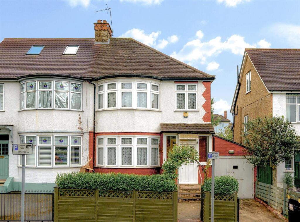 Main image of property: Doyle Gardens, London NW10