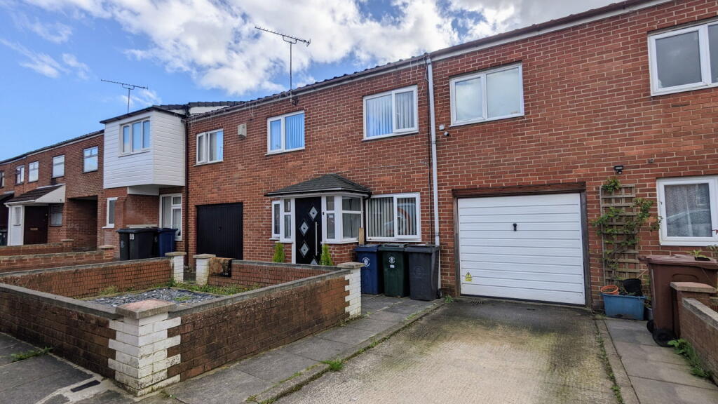 Main image of property: Brierfield, Skelmersdale, WN8 9JB