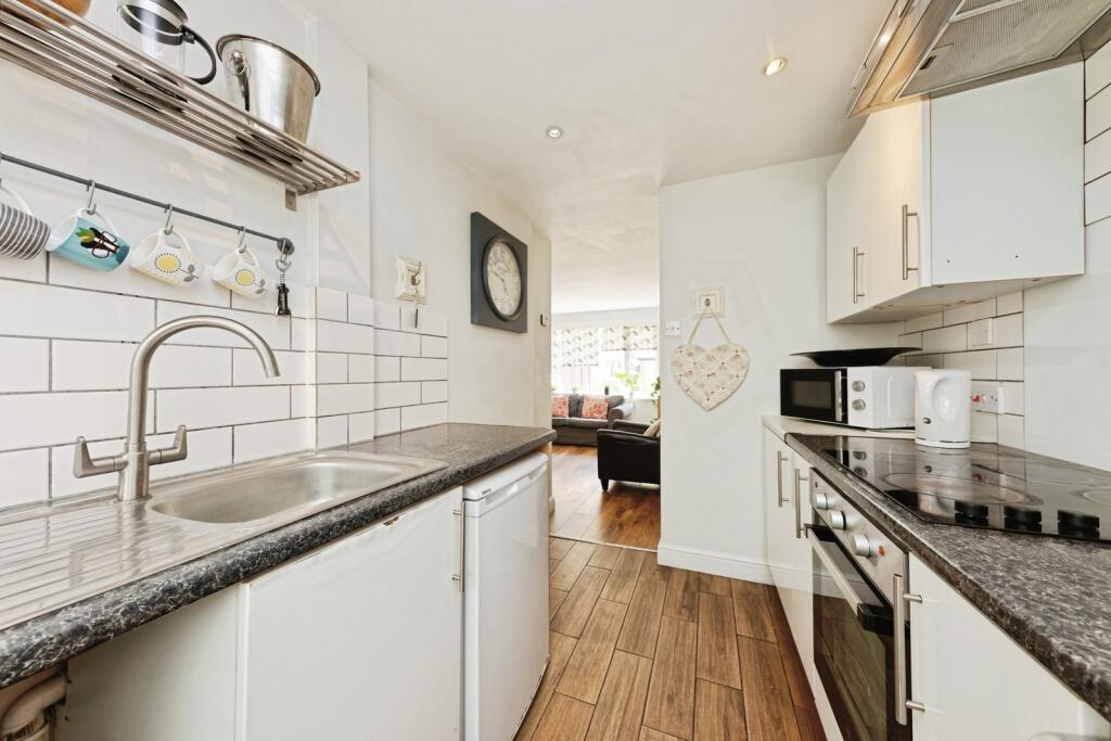 House in Canterbury - View 5