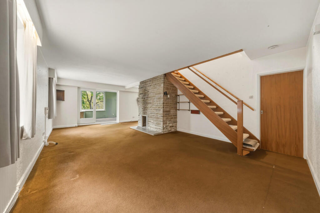 House in Nottingham, The Park - View 6