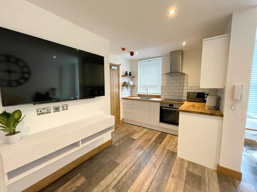 Main image of property: Portland St // 1 Bed Apt // AUG 2026