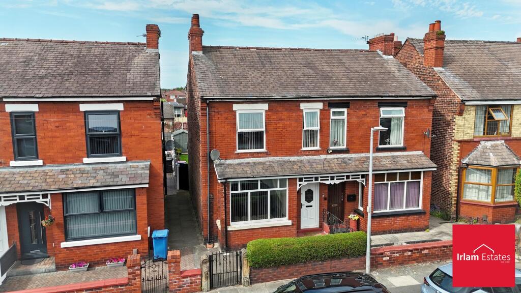 Main image of property: Victoria Road, Irlam, M44