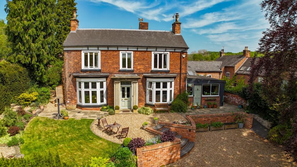 Main image of property: THE RISE, MOORES HILL, BURTON-ON-TRENT, STAFFORDSHIRE, DE13