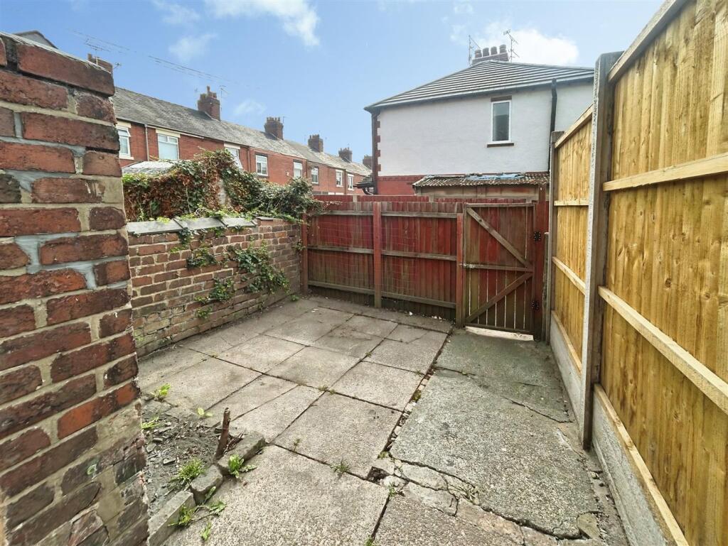 Property photo 11