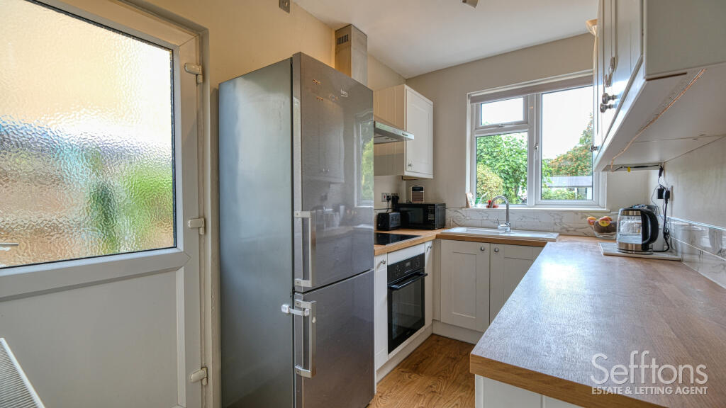 House in Broadland, Thorpe St Andrew - More