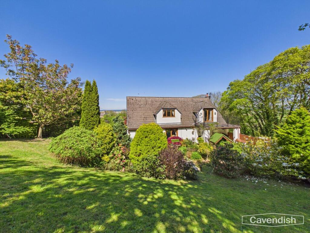 3-bed detached on Gwespyr, Holywell, CH8, £475,000