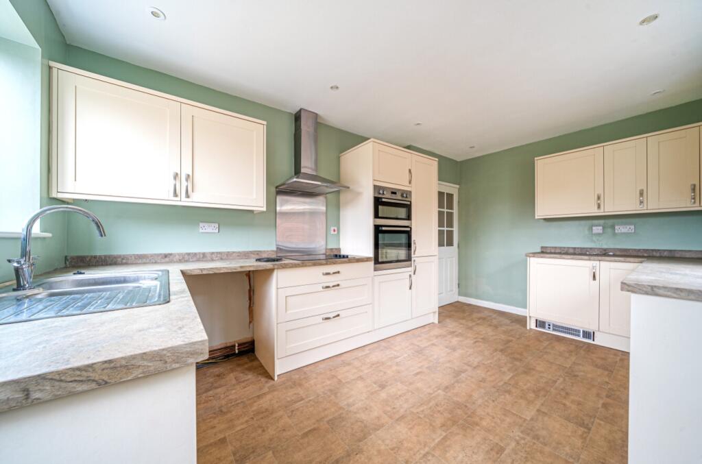 Westcliffe Road, Ruskington, Sleaford, Lincolnshire, NG34 - View 4